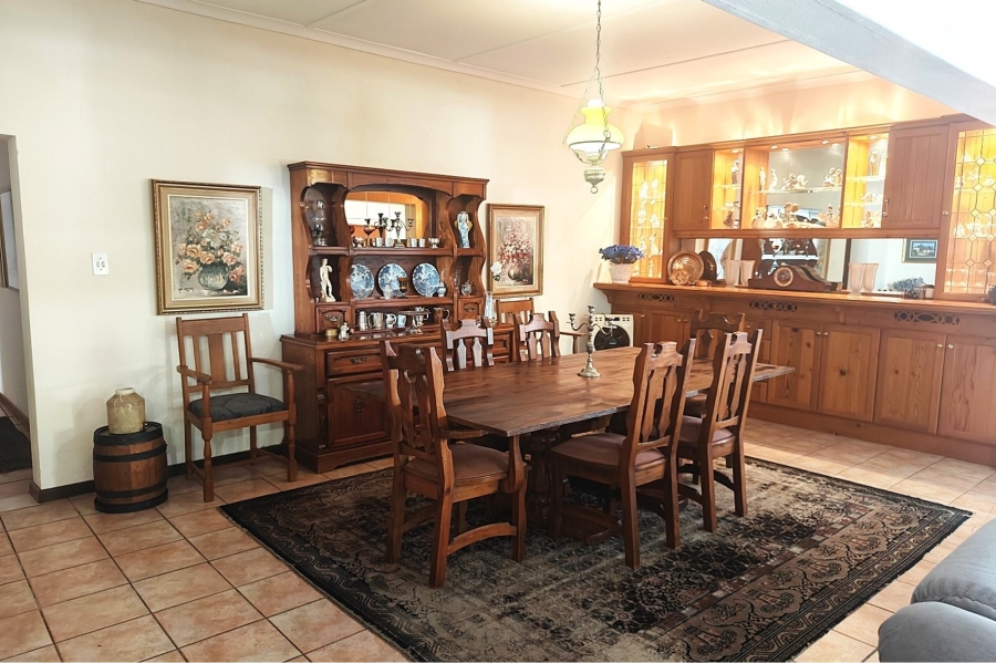 5 Bedroom Property for Sale in Piketberg Western Cape